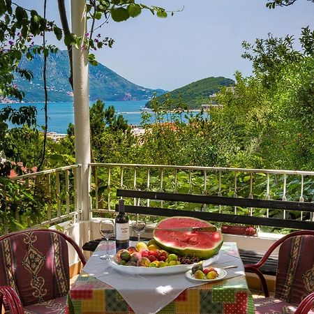 Guest House Madra 부드바 외부 사진